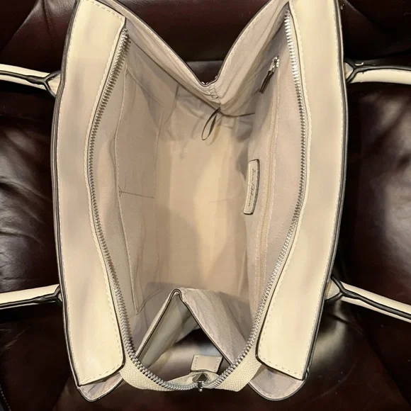 Sam Edelman Bag - Picture 13 of 16